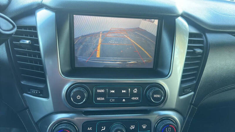 2016 Chevrolet Suburban LS