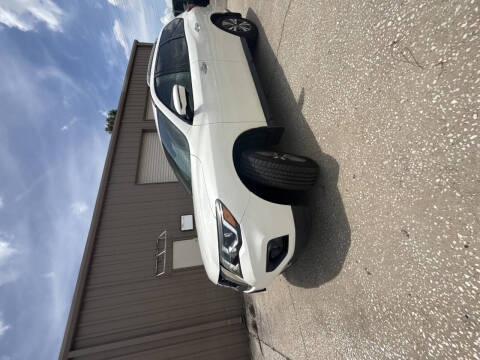 2017 Nissan Pathfinder SL