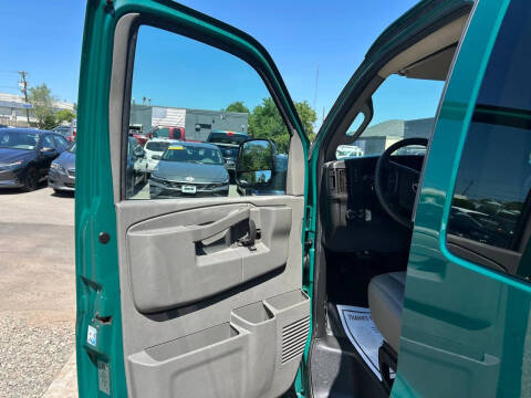2019 Chevrolet Express LS 3500