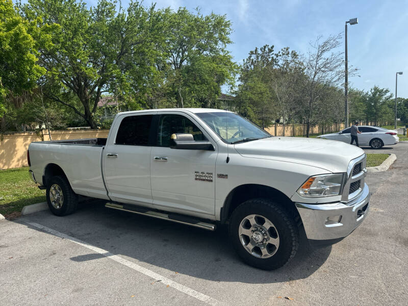 2017 RAM Ram 3500 Pickup SLT photo 7