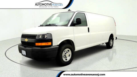 2024 Chevrolet Express 3500