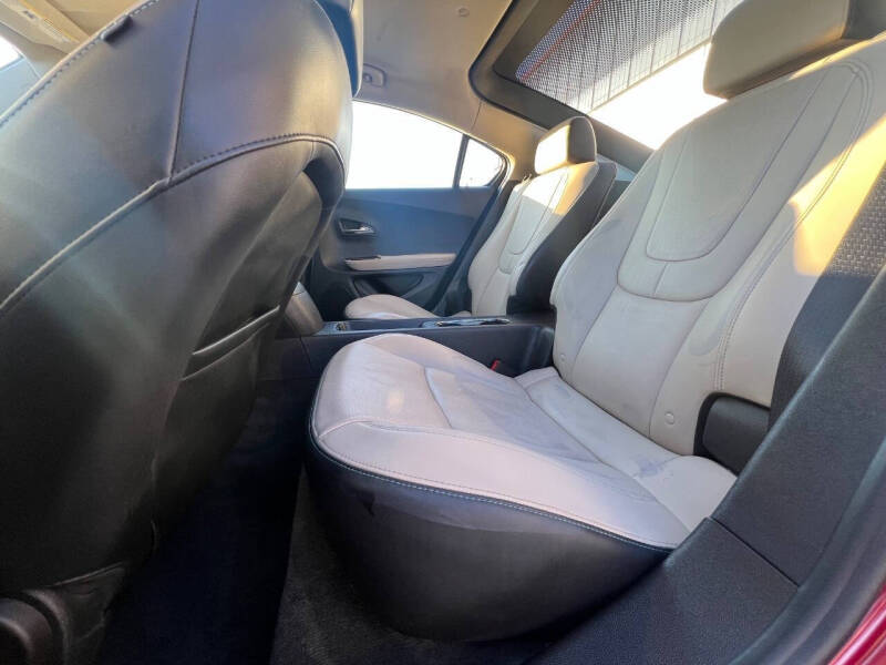 2011 Chevrolet Volt Premium