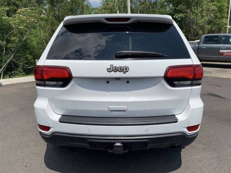 2016 Jeep Grand Cherokee Laredo