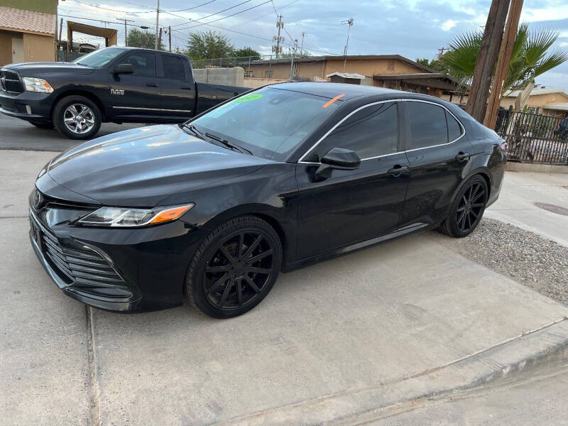 2021 Toyota Camry LE photo 3