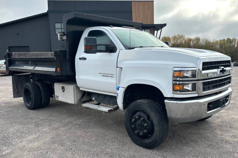 2023 Chevrolet Silverado 4500 Medium Duty Chassis Cab's photo