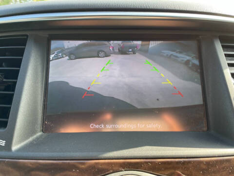 2017 Nissan Armada SV