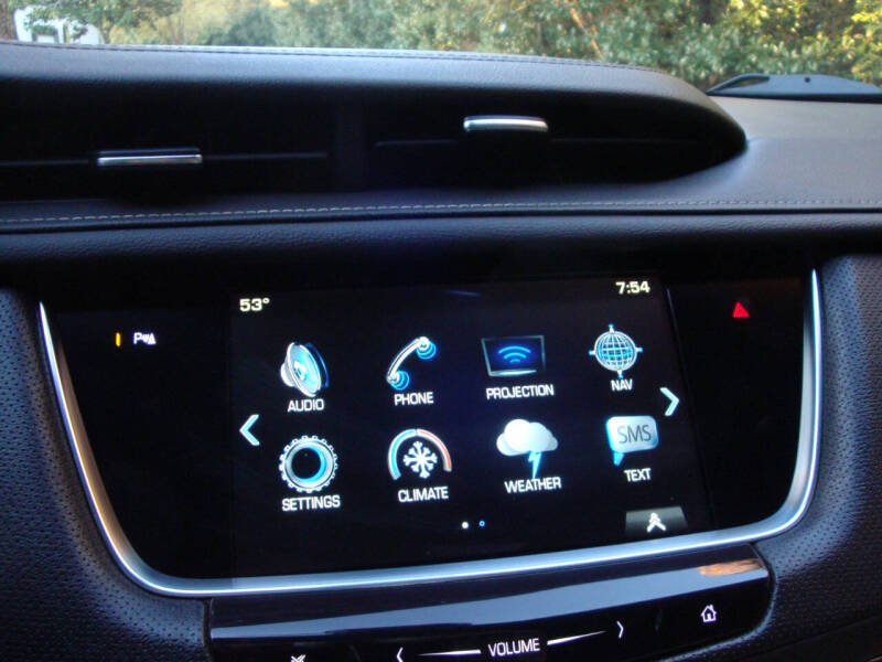 2018 Cadillac XT5 Premium Luxury