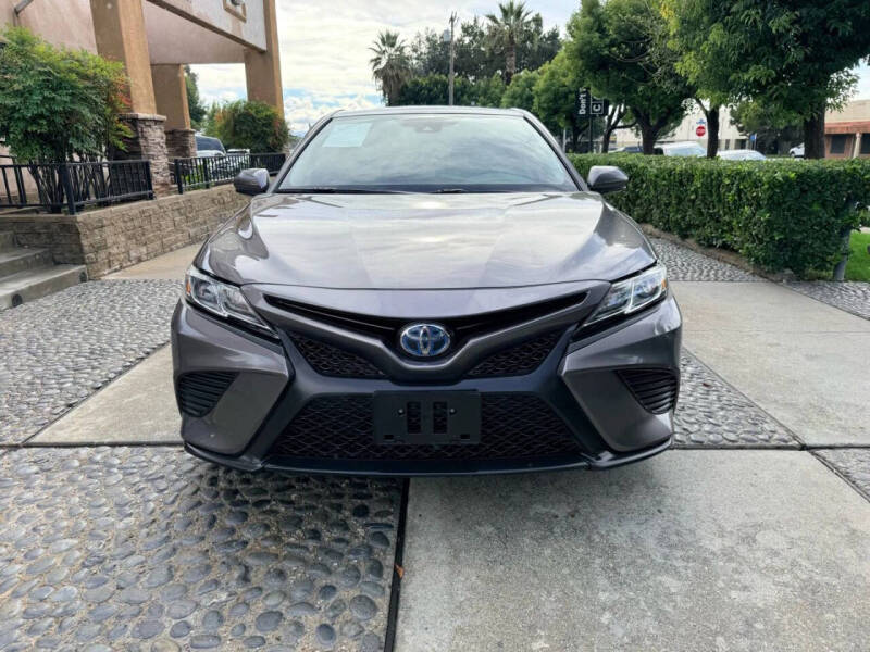 2019 Toyota Camry Hybrid