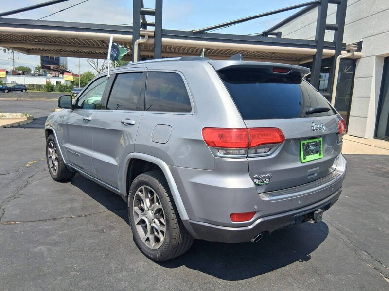 2018 Jeep Grand Cherokee Sterling Edition