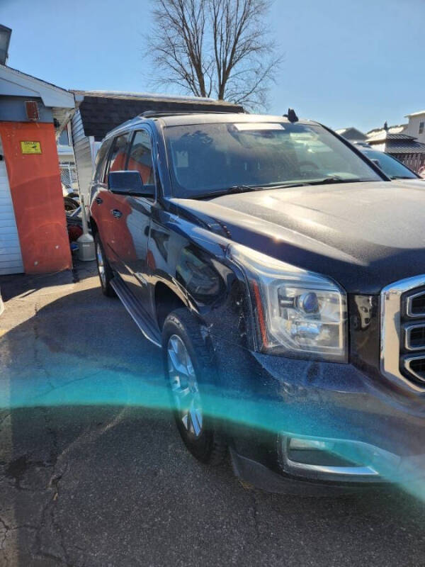 2017 GMC Yukon SLE