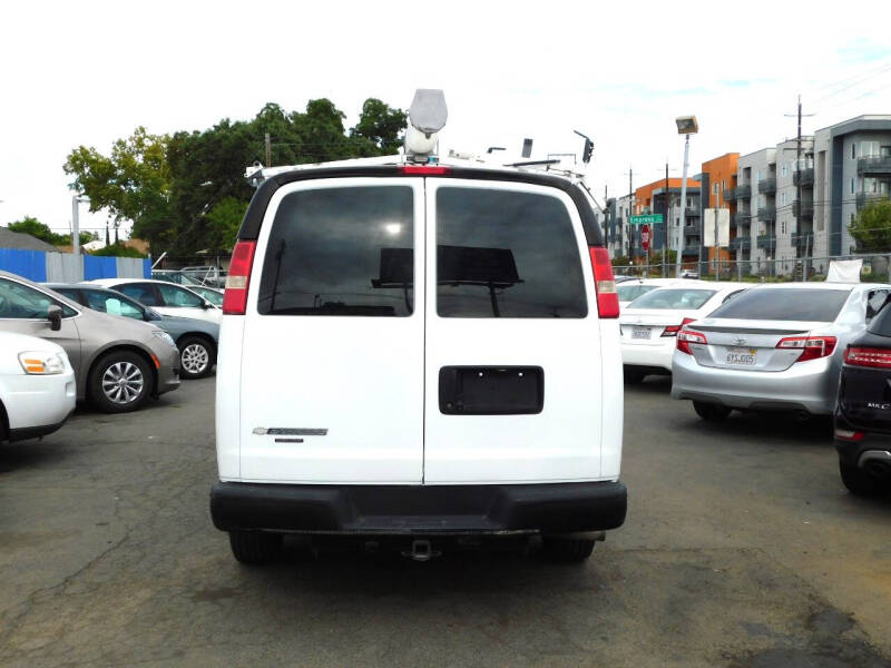 2013 Chevrolet Express 2500