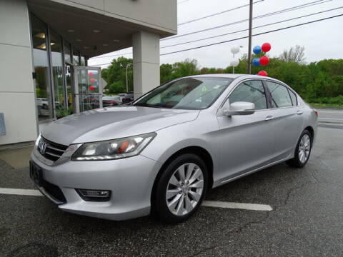 2013 Honda Accord for sale at KING RICHARDS AUTO CENTER in East Providence RI
