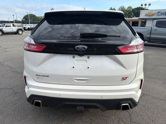 2019 Ford Edge ST