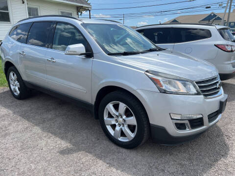 2017 Chevrolet Traverse LT