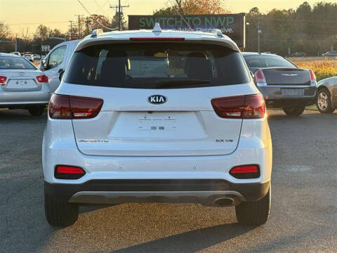 2019 Kia Sorento EX V6