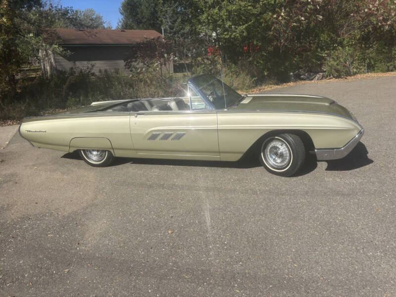 1963 Ford Thunderbird