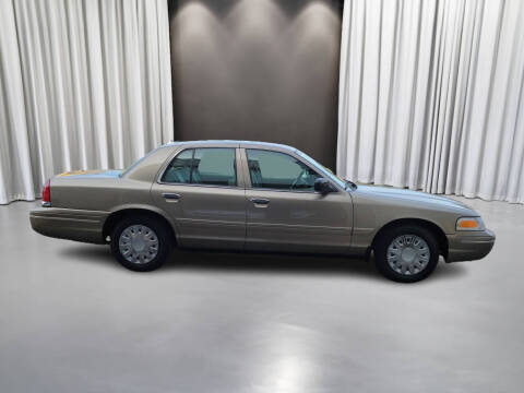 2004 Ford Crown Victoria