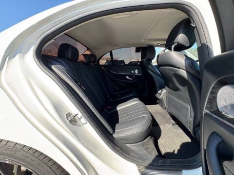 2017 Mercedes-Benz E-Class E 300 4MATIC