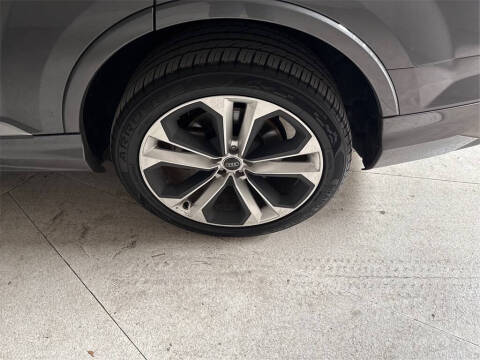 2020 Audi Q7 quattro Premium Plus 55 TFSI