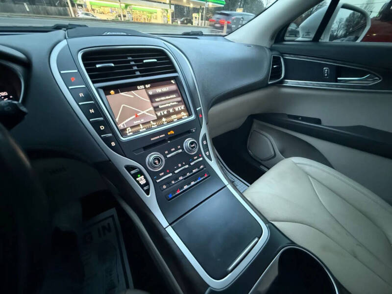 2017 Lincoln MKX Reserve