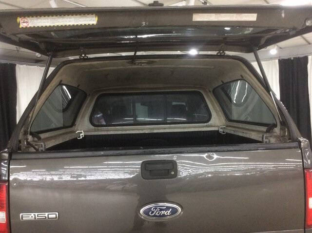 2005 Ford F-150 Lariat