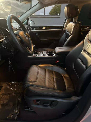 2014 Volkswagen Touareg V6 Executive