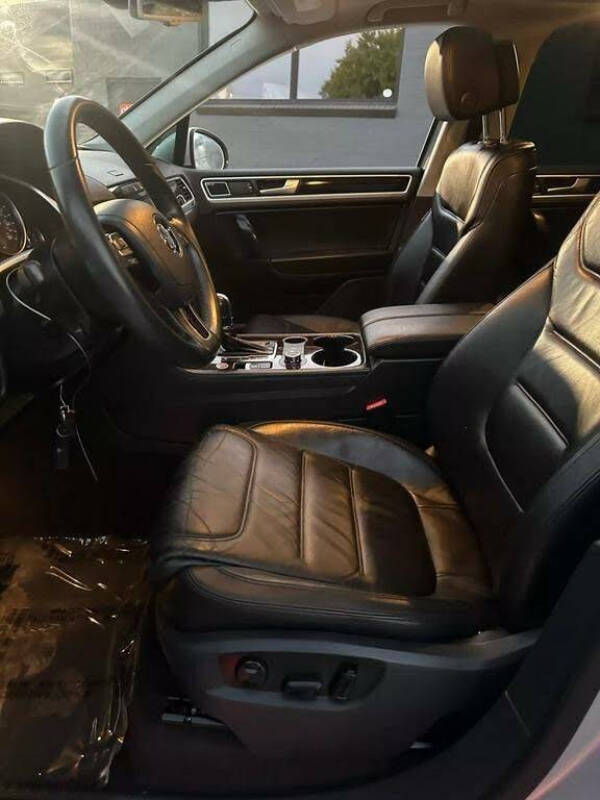 2014 Volkswagen Touareg V6 Executive