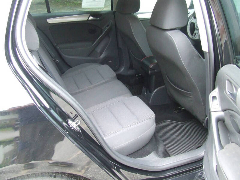 2011 Volkswagen Golf 2.5L PZEV