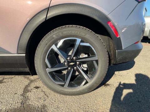 2026 Chevrolet Equinox EV LT 1