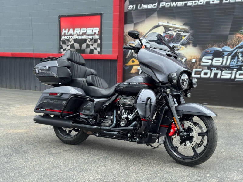 2020 Harley-Davidson Ultra Limited CVO FLHTKSE 117
