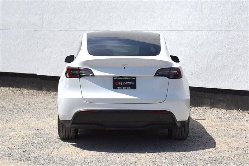 2025 Tesla Model Y Long Range
