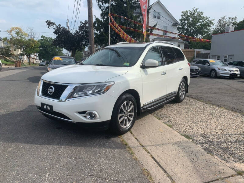 2014 Nissan Pathfinder for sale at Metro Auto Exchange 2 in Linden NJ