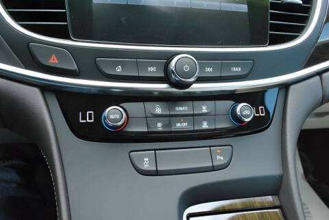 2017 Buick LaCrosse Preferred