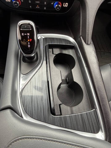 2020 Buick Enclave Essence