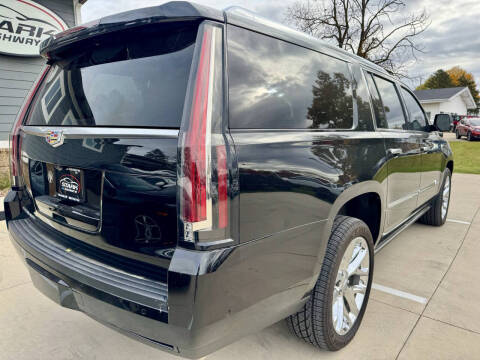 2019 Cadillac Escalade ESV Premium Luxury