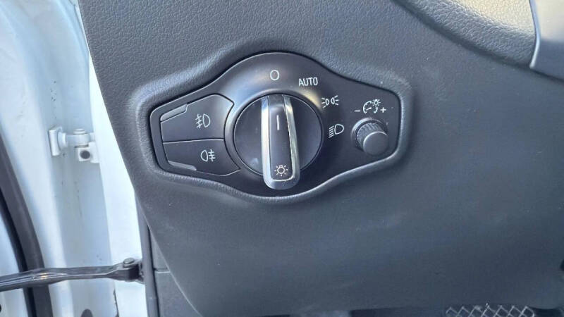 2016 Audi Q5 2.0T quattro Premium