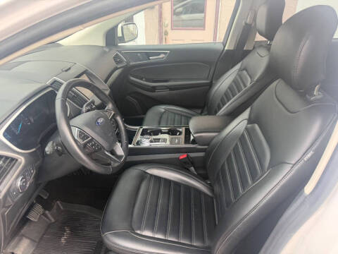 2019 Ford Edge SEL