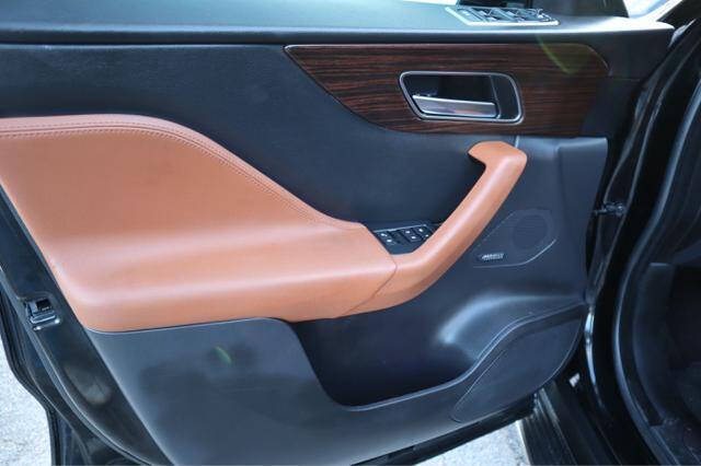 2018 Jaguar F-PACE 35t Portfolio