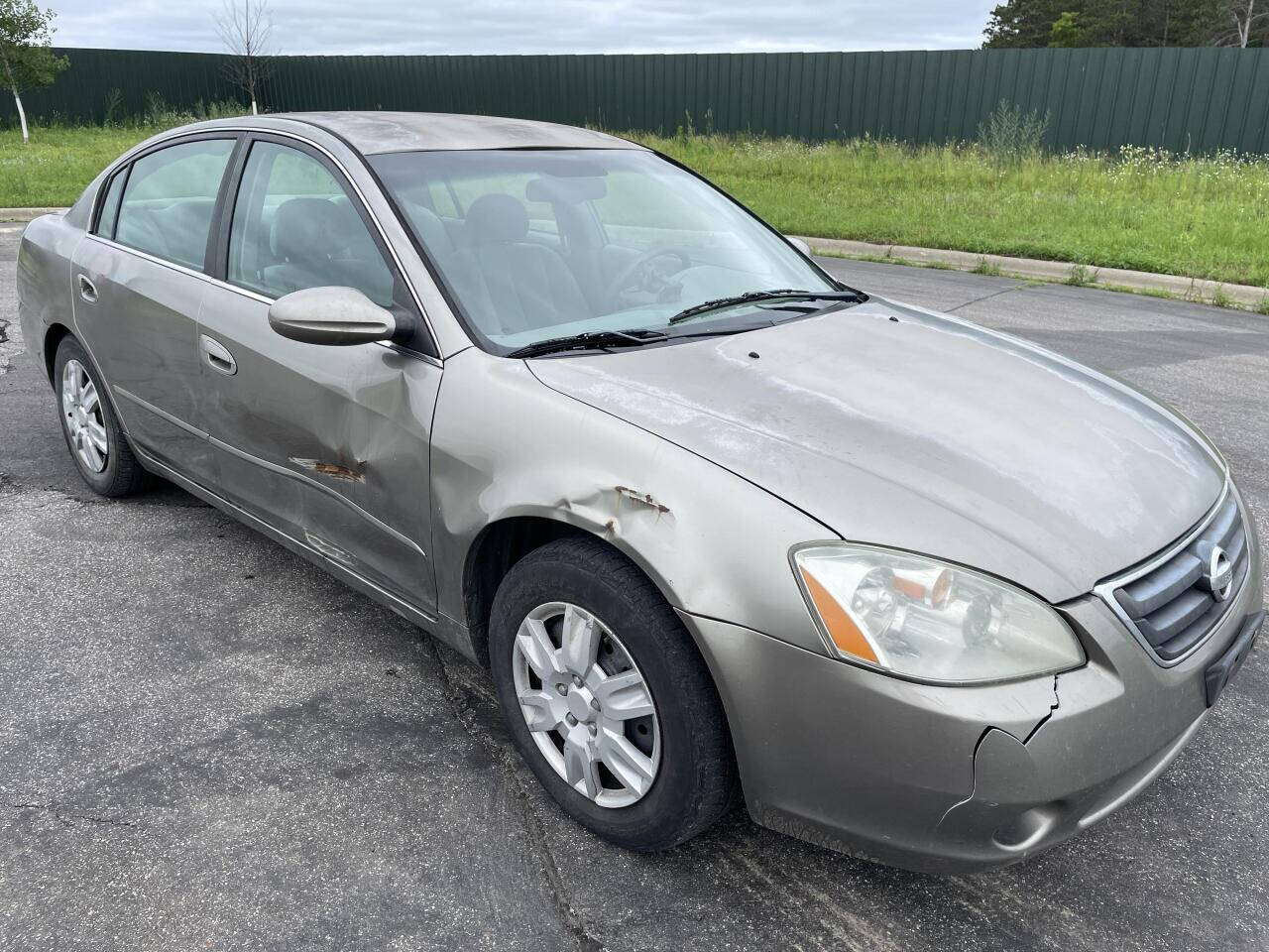 2002 Nissan Altima for sale at Twin Cities Auctions in Elk River, MN