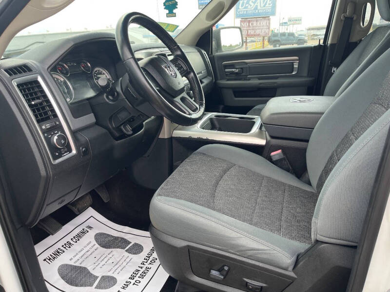 2017 RAM 1500 SLT