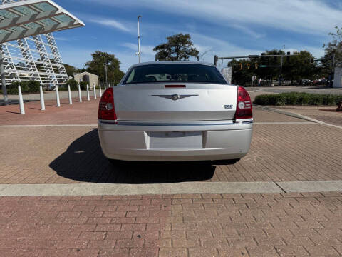 2008 Chrysler 300 Limited