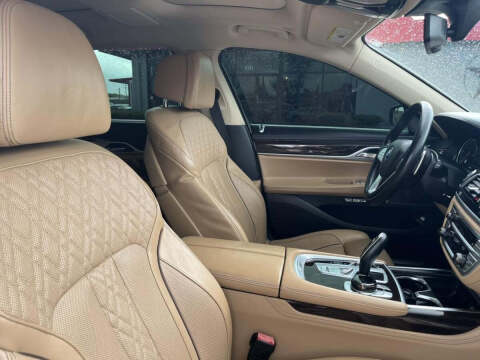 2016 BMW 7 Series 750i