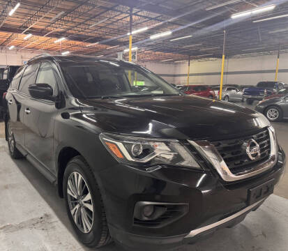 2020 Nissan Pathfinder S