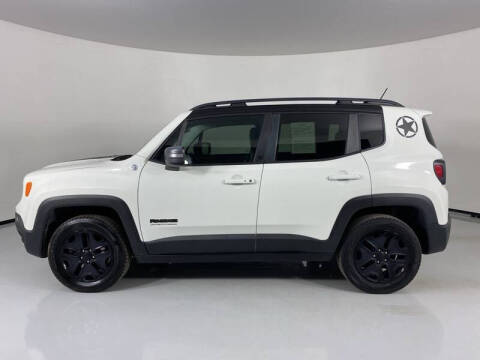 2017 Jeep Renegade Deserthawk