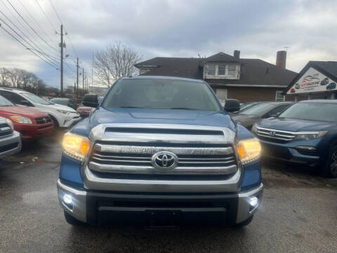 2016 Toyota Tundra SR5