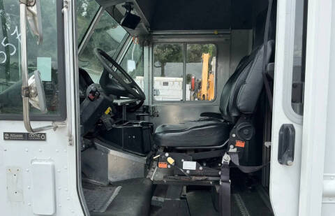 2016 Freightliner MT55 Chassis
