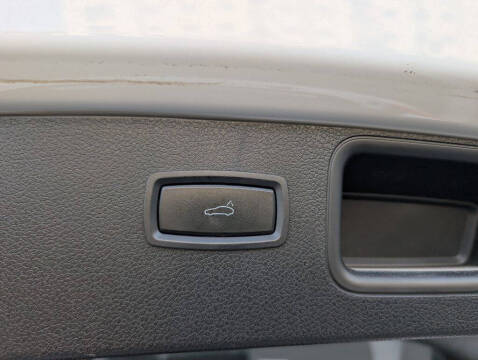 2018 Porsche Macan S