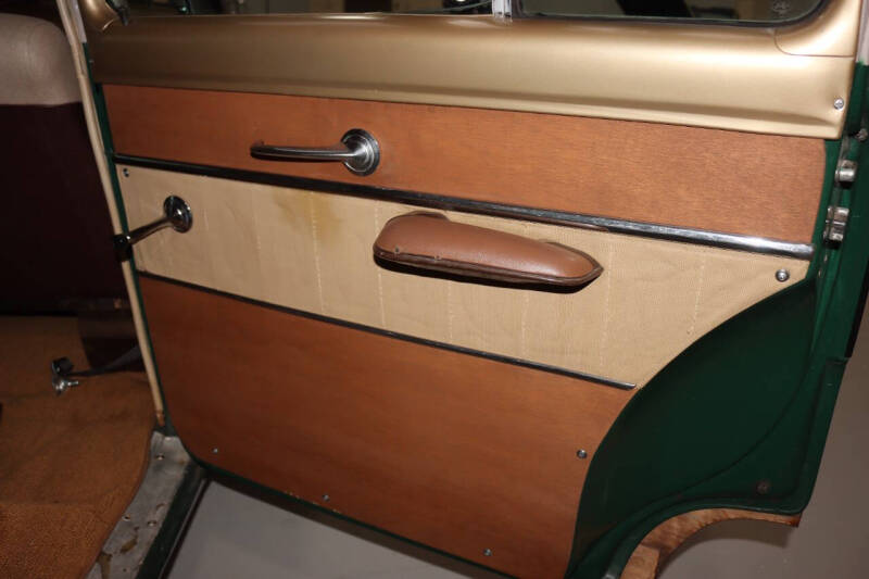 1953 Ford WOODY WAGON