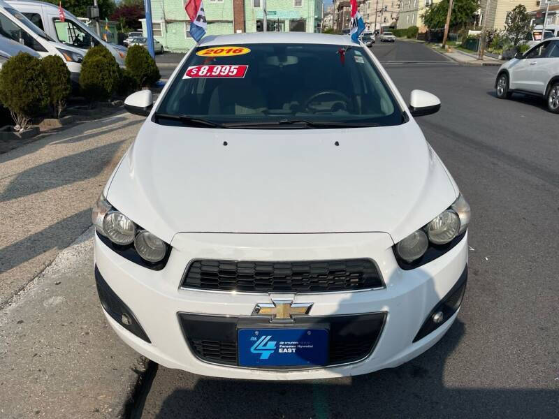 2016 Chevrolet Sonic LT Auto