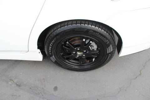 2013 Toyota Prius Three